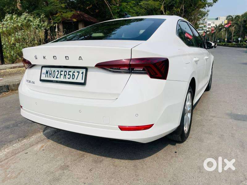Skoda Octavia 2.0 Style Tsi At, 2022, Petrol