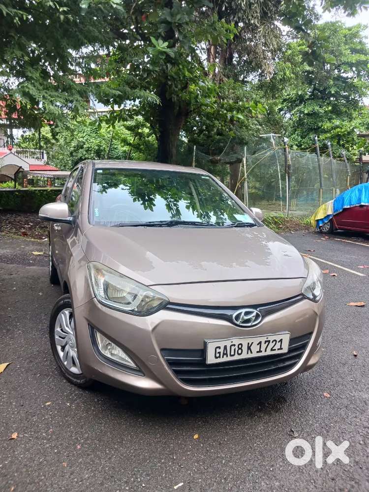 Hyundai I20 Sportz Automatic Petrol 2012