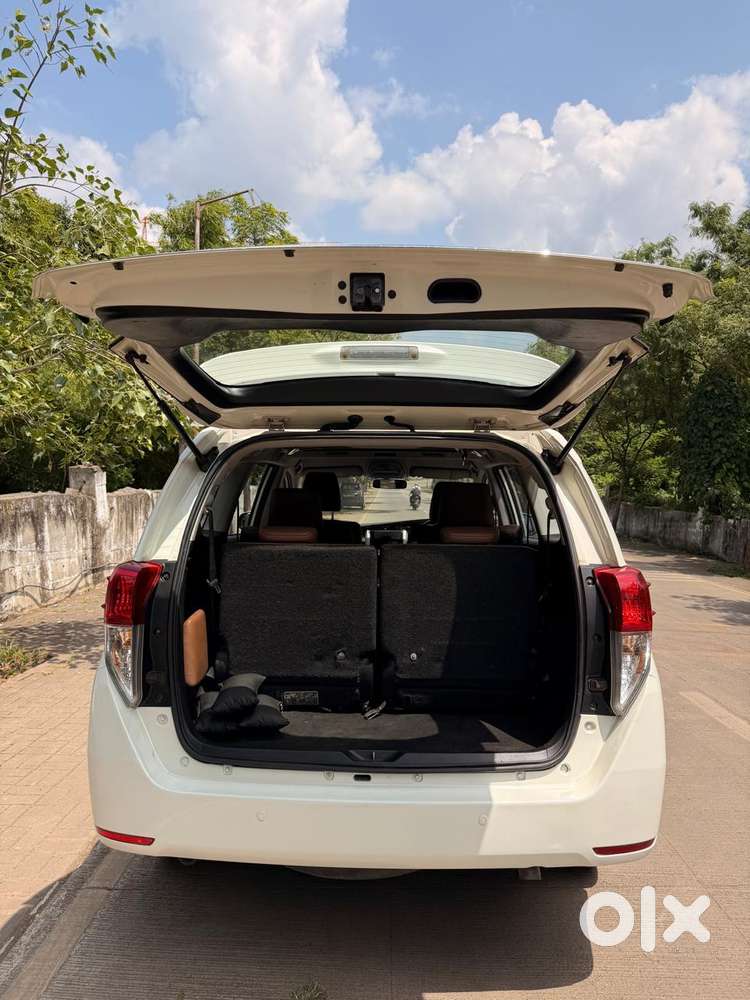 Toyota Innova Crysta 2.8z Automatic, 2018, Diesel
