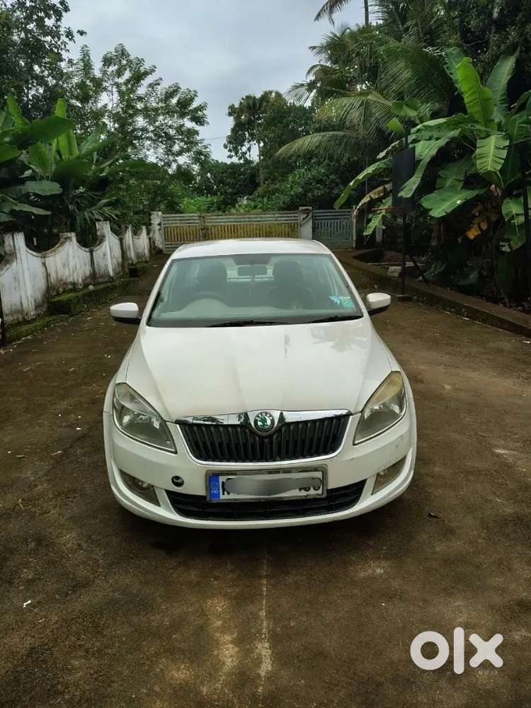 Skoda Rapid 1.6 Mpi 2012