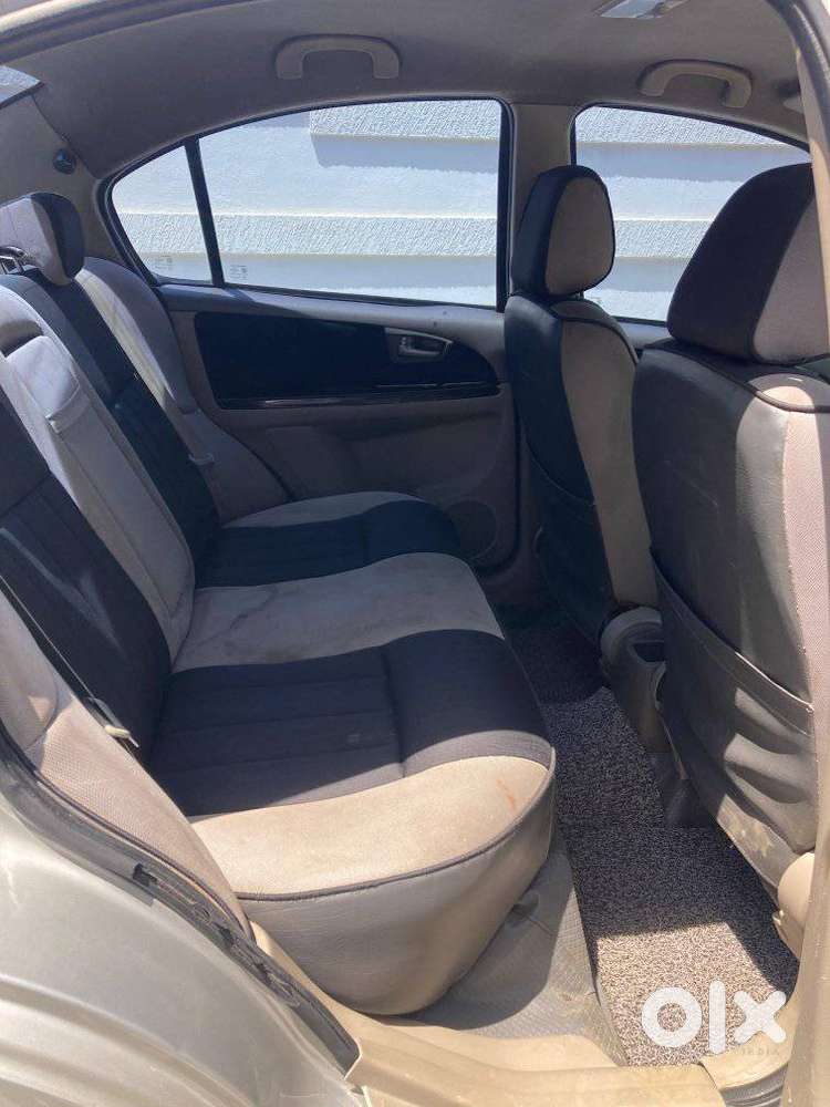Maruti Suzuki Sx4 Zdi (opt), 2011, Diesel