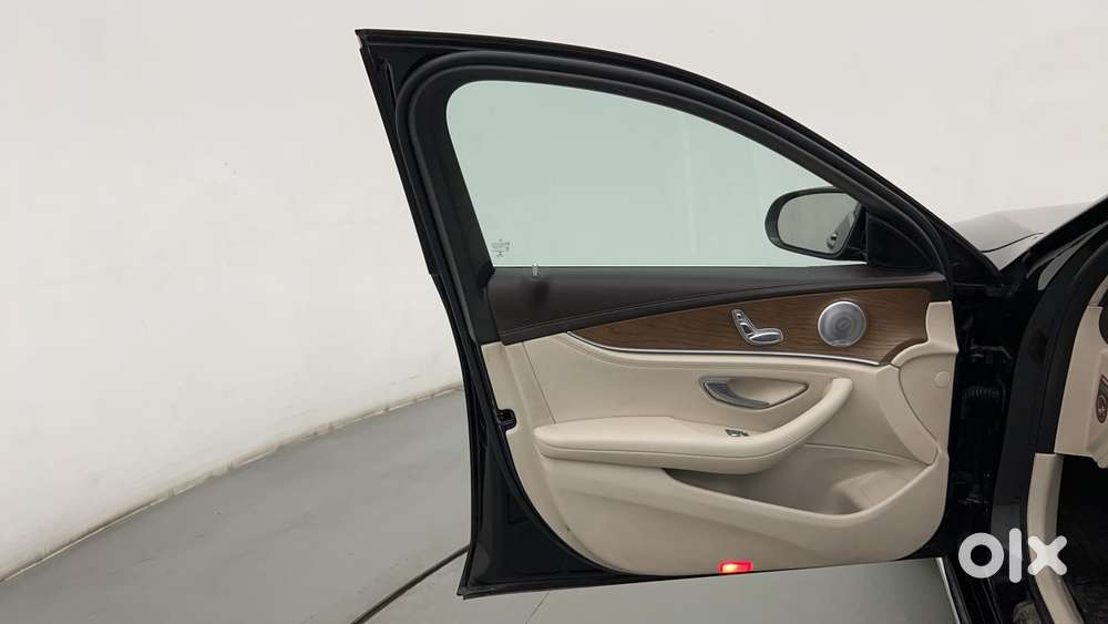 Mercedes-benz E-class Exclusive E 200, 2020, Petrol