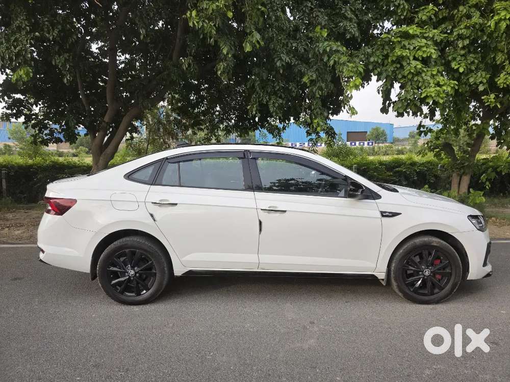 Skoda Slavia 2025 Petrol 6800 Km Driven
