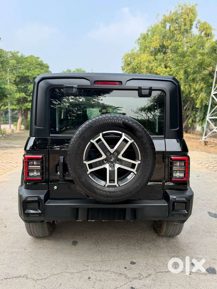 Mahindra Thar Roxx Mx1 Petrol Mt 2wd, 2025, Petrol