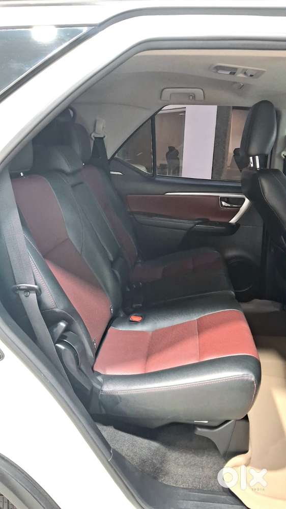 Toyota Fortuner Legender 4x4 At 2.8, 2022, Diesel