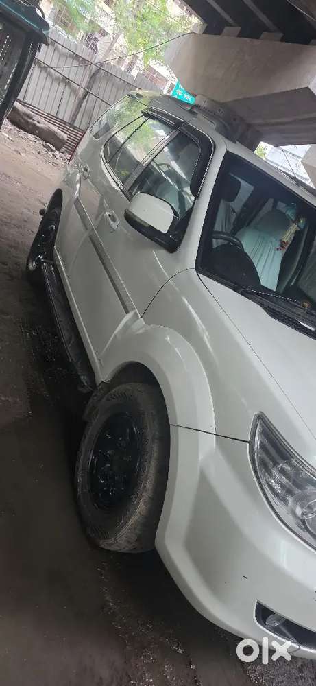 Tata Safari Storme 2016 Diesel Suv