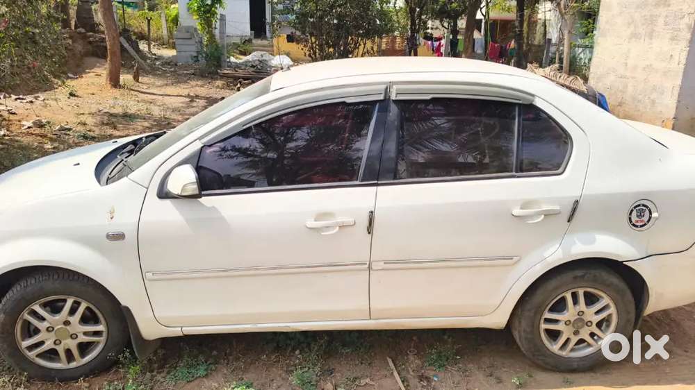 Ford Fiesta 2012 Diesel 300000 Km Driven
