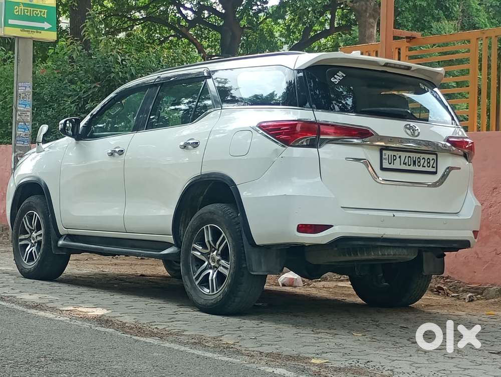 Toyota Fortuner 4x2 At 2.8 Diesel, 2019, Diesel