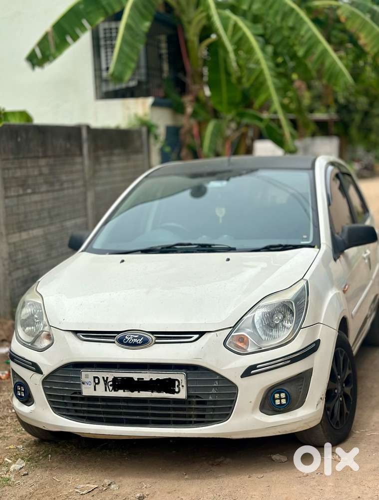 Ford Figo Titanium 2014