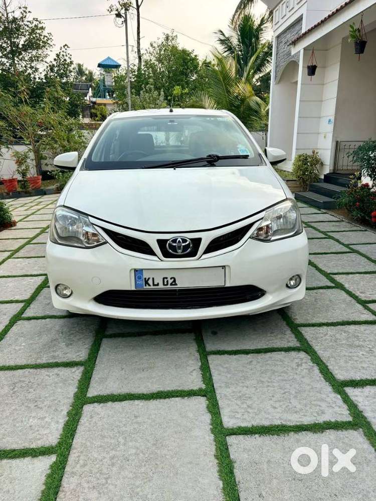 Toyota Etios Liva 2014-2016 Gd, 2015, Petrol