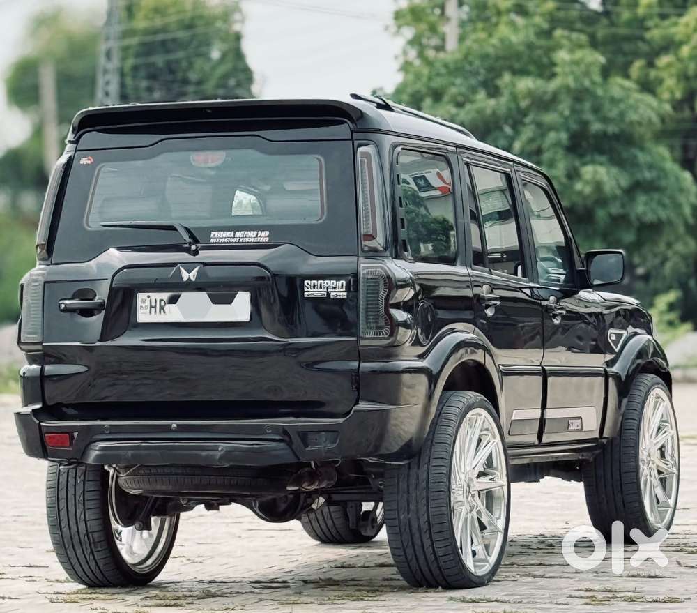 Mahindra Scorpio Classic 2.2 S 11 Mt 7 Str, 2024, Diesel