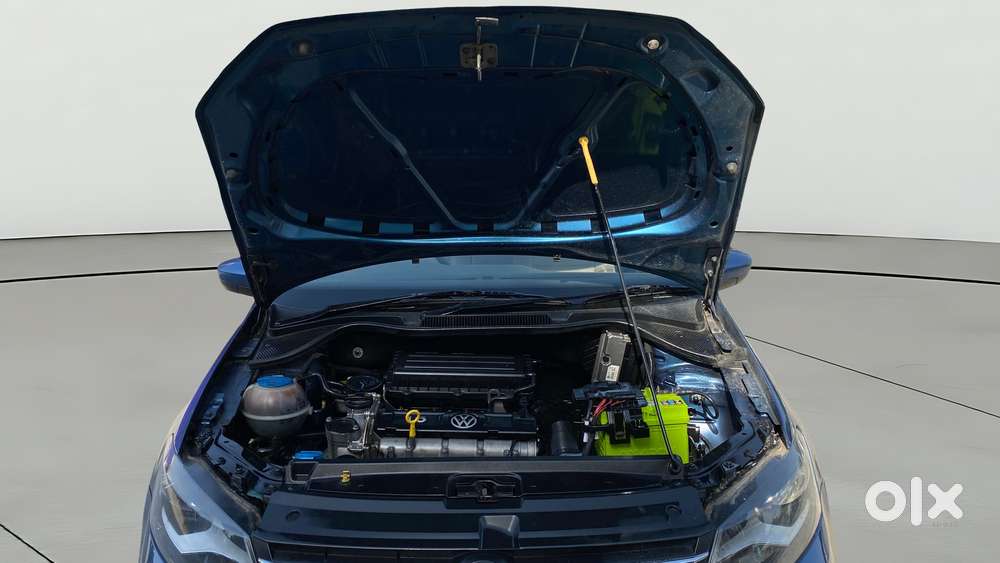 Volkswagen Vento 2013-2015 1.6 Highline, 2016, Petrol