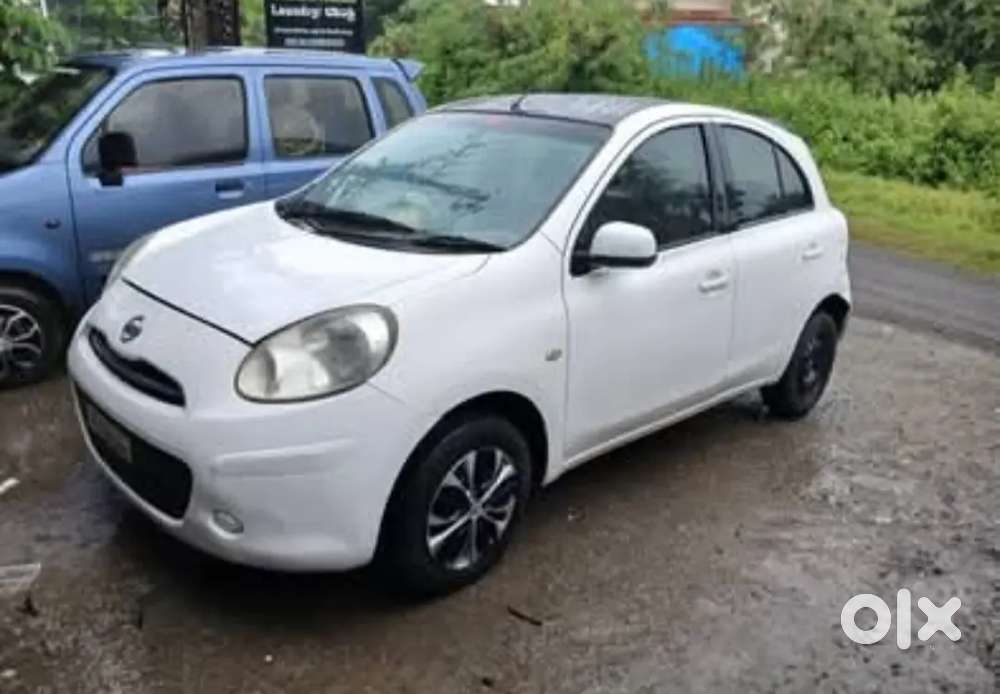 Nissan Micra 2011  Top End