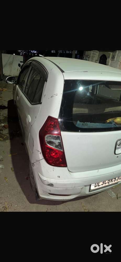 Hyundai I10 2012 85000 Km Driven