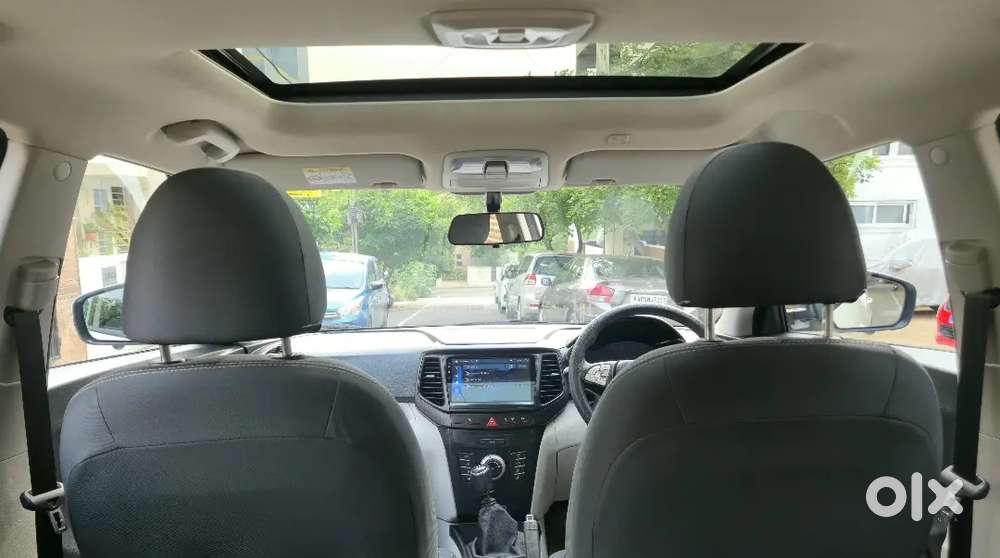 Mahindra Xuv300 W6 (o) With Sunroof,2022 Diese,l 36000 Km Driven