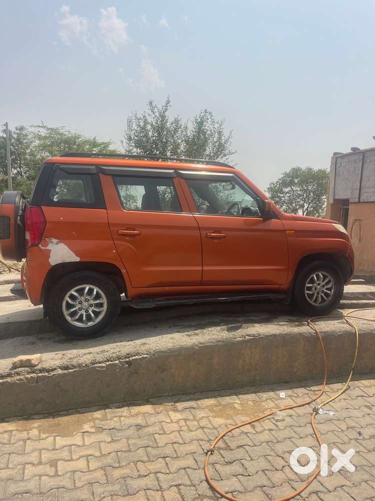 Mahindra Tuv 300 2015 Diesel Good Condition