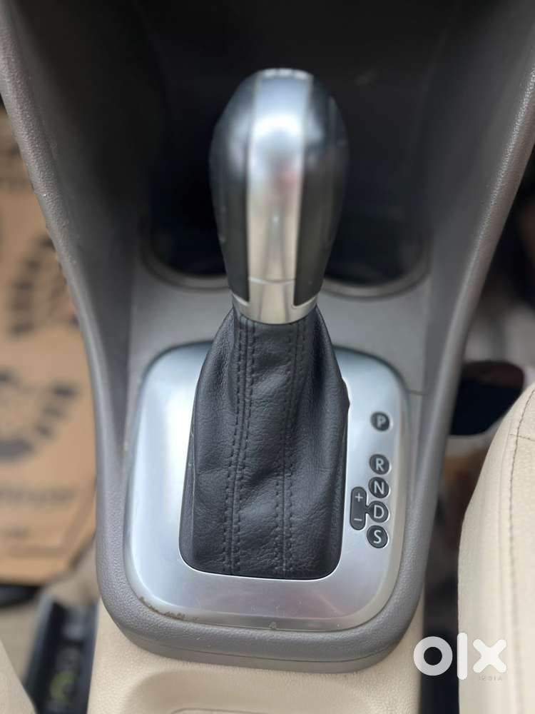 Volkswagen Vento Petrol Highline At, 2014, Petrol