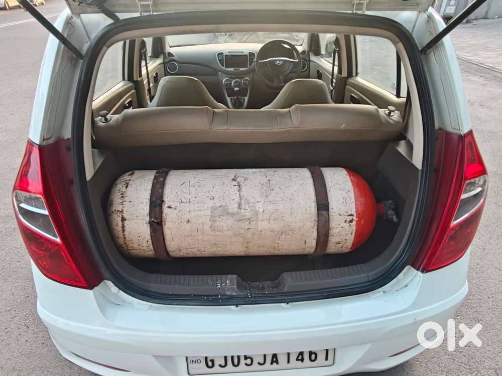 Hyundai I10 Magna 1.1l, 2012, Cng & Hybrids