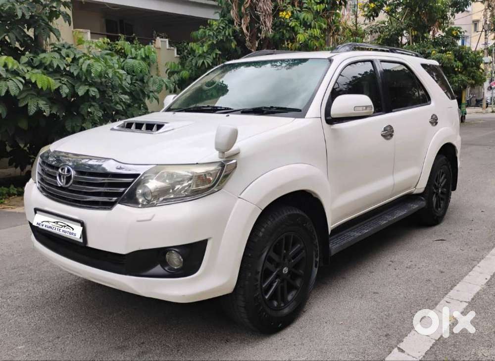 Toyota Fortuner 3.0 4x4 Manual, 2013, Diesel