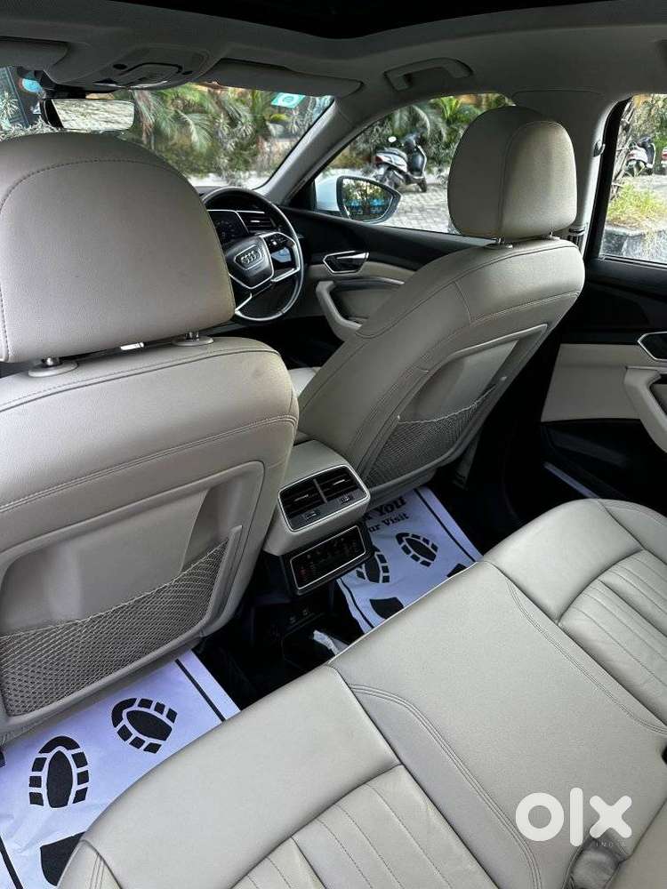 Audi E-tron 55, 2021, Electric