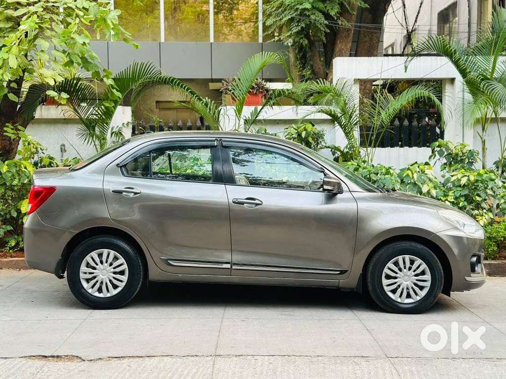 Maruti Suzuki Dzire 1.2 Vxi Amt, 2019, Petrol