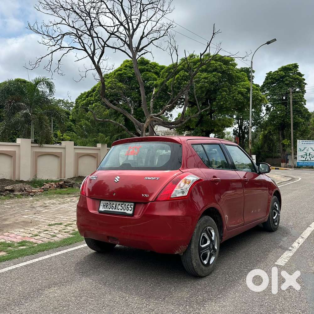 Maruti Suzuki Swift Vxi Optional, 2014, Lpg