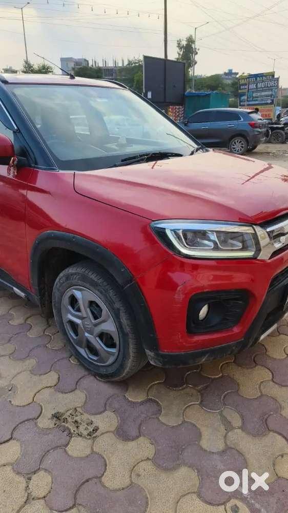 Brezza Vxi Automatic Hybrid