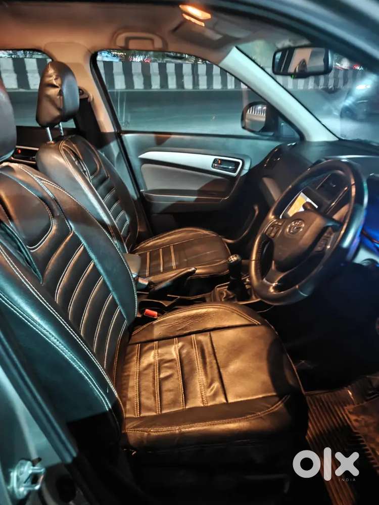 Toyota Urban Cruiser 2022 Petrol 32295 Km Driven