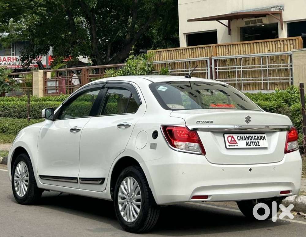 Maruti Suzuki Swift Dzire Zxi + Mt, 2022, Cng & Hybrids