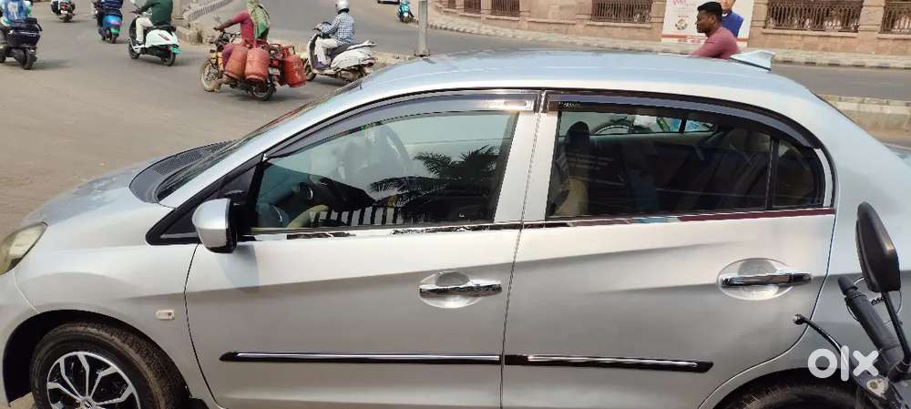 Honda Amaze 2014 Diesel Well Maintained