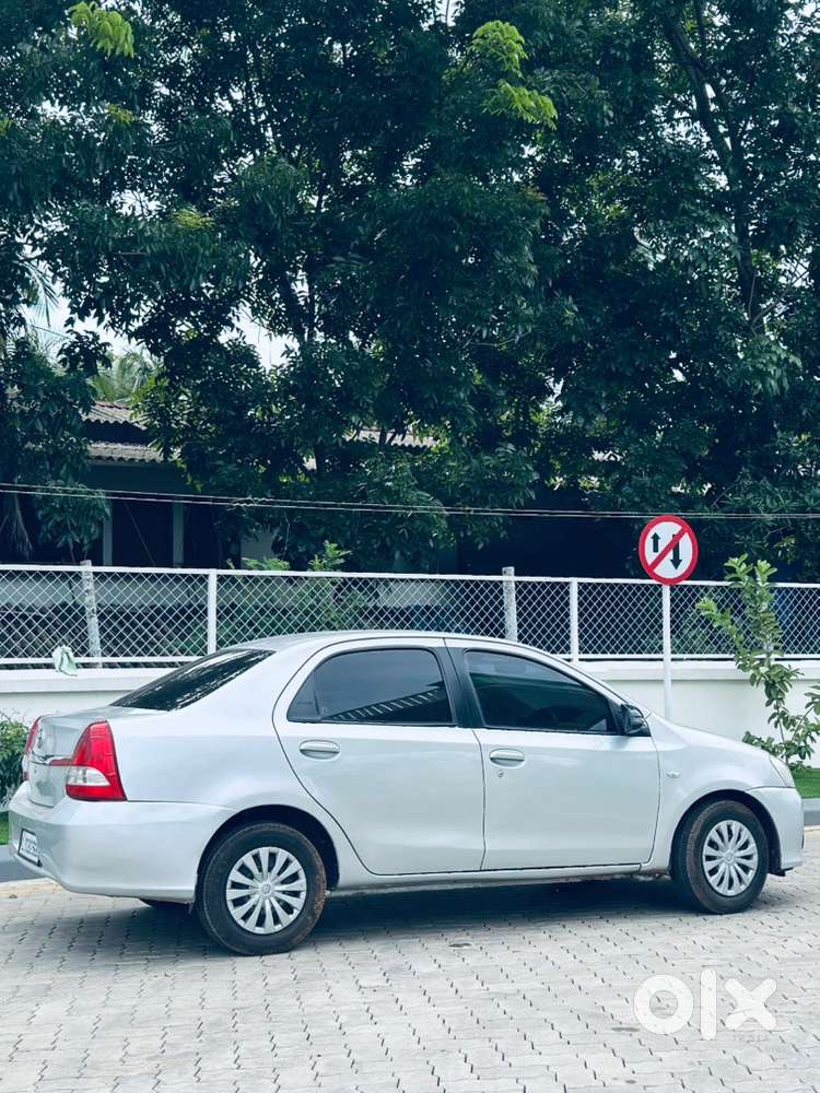 Toyota Etios Gd Diesel 2015