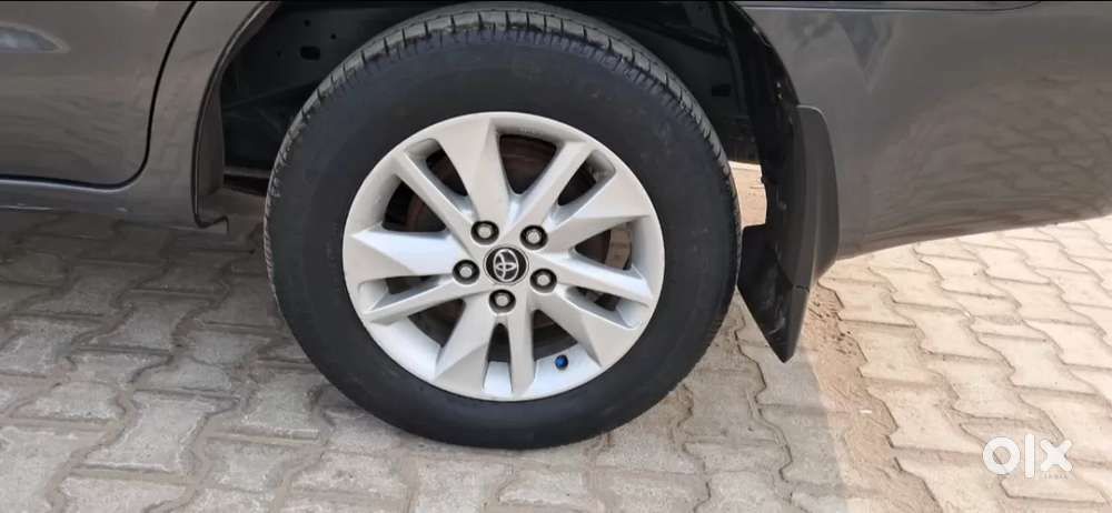 Toyota Innova Crysta 2.4 V 7 Str, 2018, Diesel