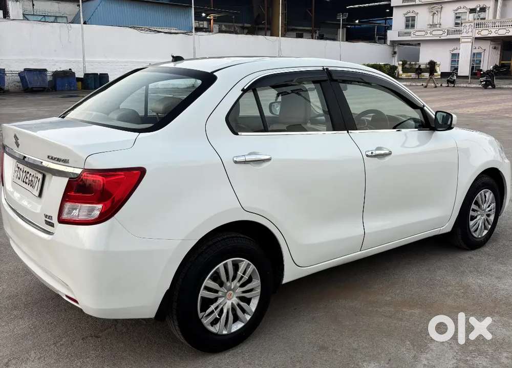 Maruti Suzuki Dzire 2017 Petrol 87000 Km Driven