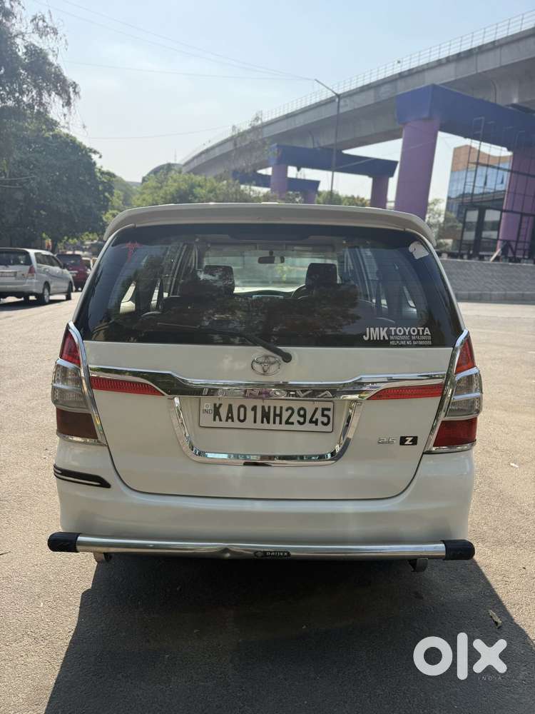 Toyota Innova 2.5 Z Diesel 7 Seater Bs Iv, 2014, Diesel