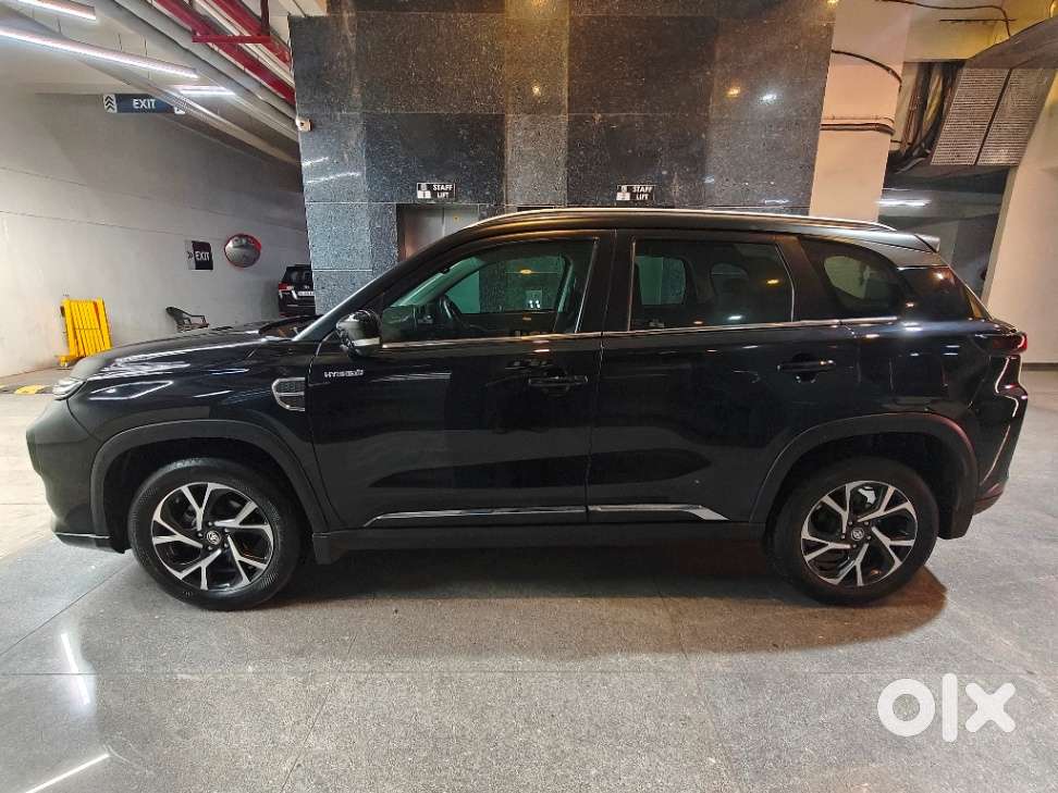 Toyota Urban Cruiser Hyryder 1.5 V Hybrid, 2023, Petrol