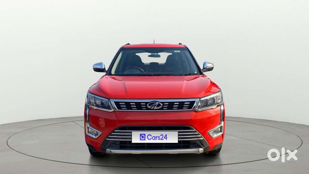 Mahindra Xuv300 W8, 2020, Petrol