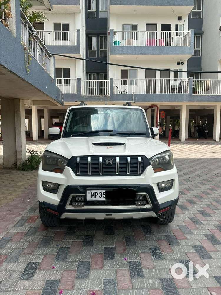Mahindra Scorpio 2017 Diesel Well Maintained