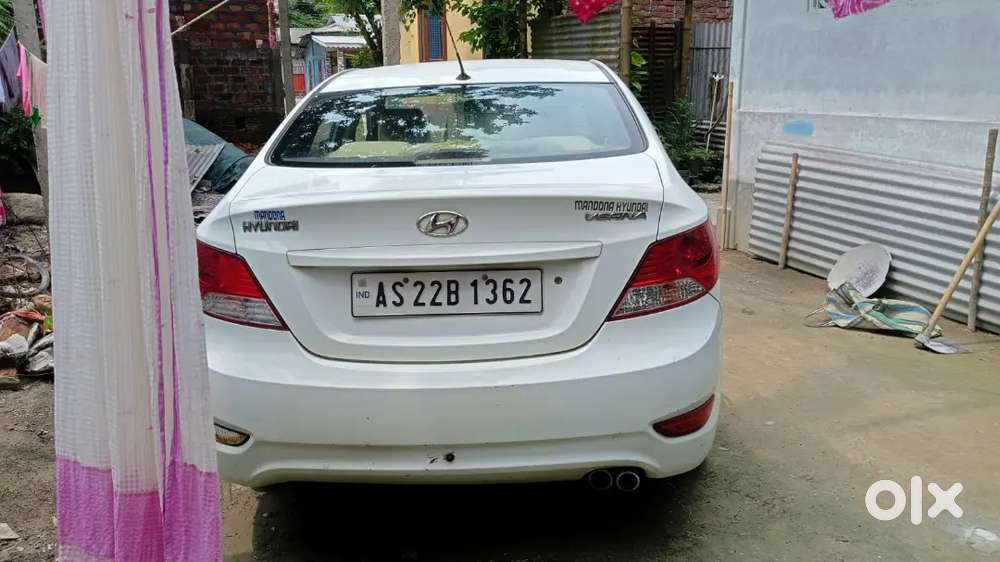 Hyundai Verna 2012 Petrol Well Maintained
