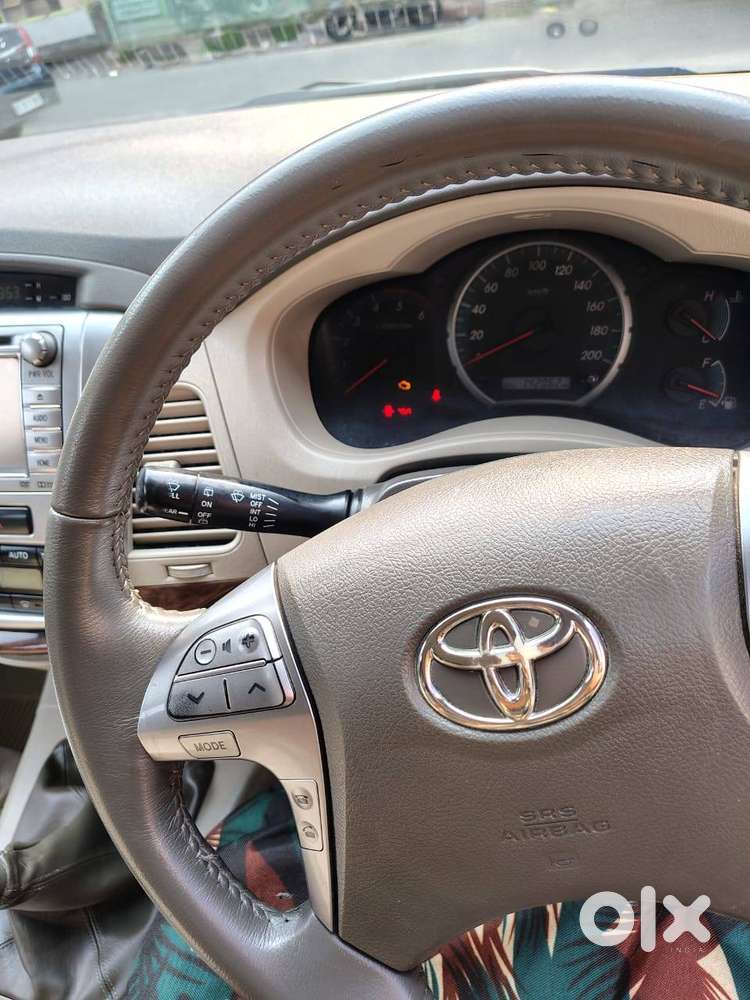 Innova V 2014 Good As New