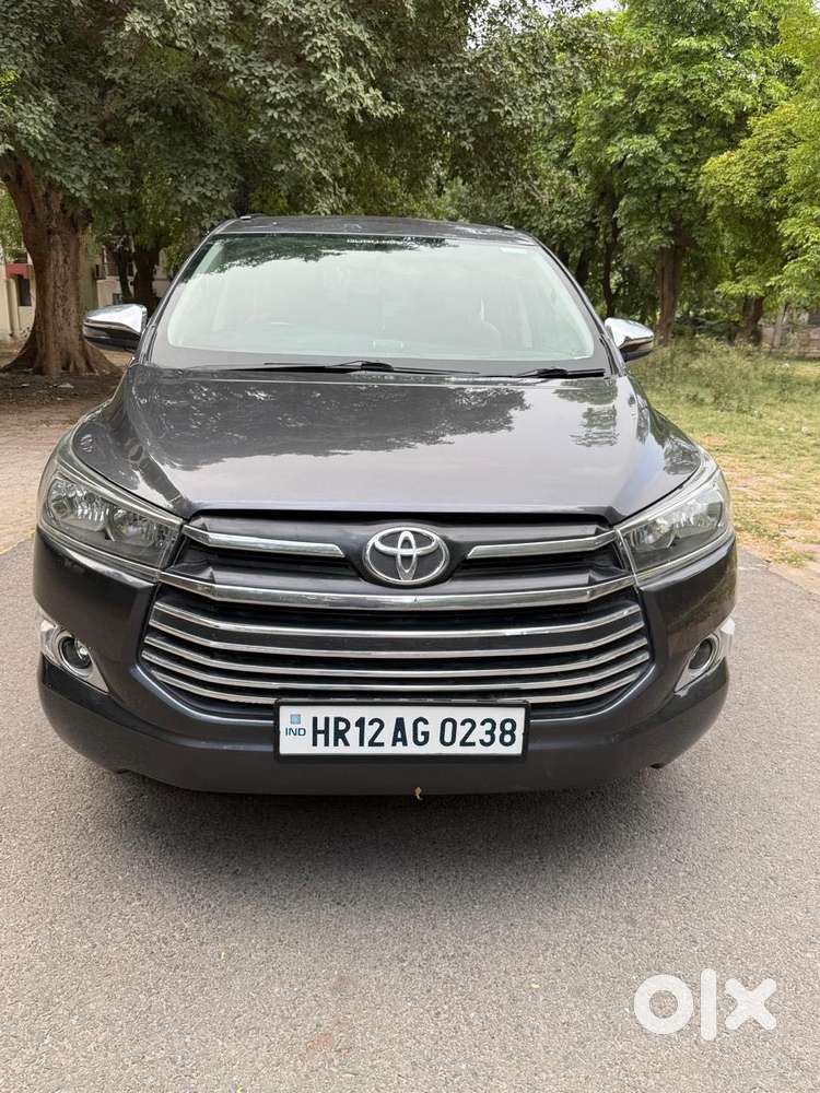 Toyota Innova Crysta 2.8 Gx At, 2018, Diesel