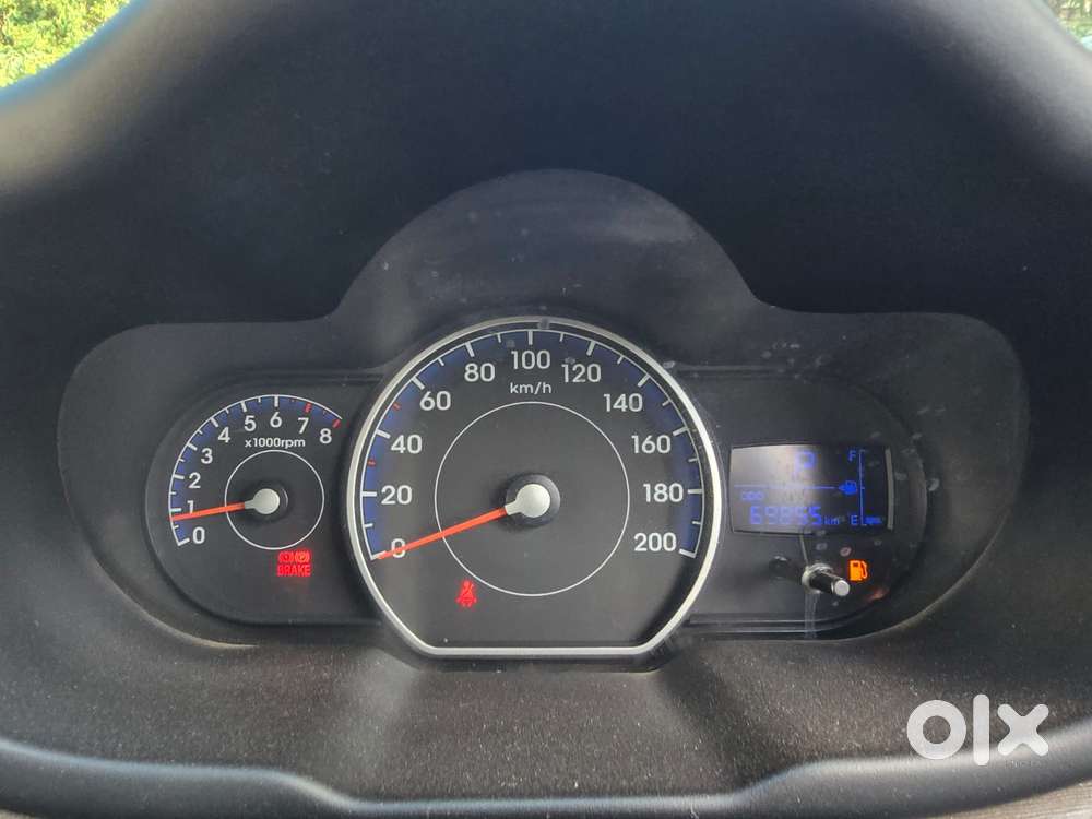 Hyundai I10 Sportz At, 2012, Petrol