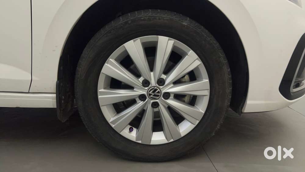 Volkswagen Virtus Highline Plus 1.0 Tsi At, 2023, Petrol