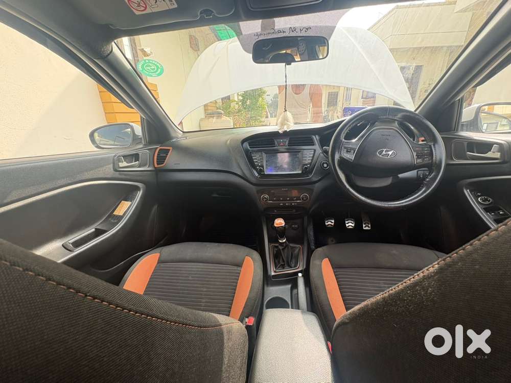 Hyundai I20 Active 2015 Diesel 103500 Km Driven