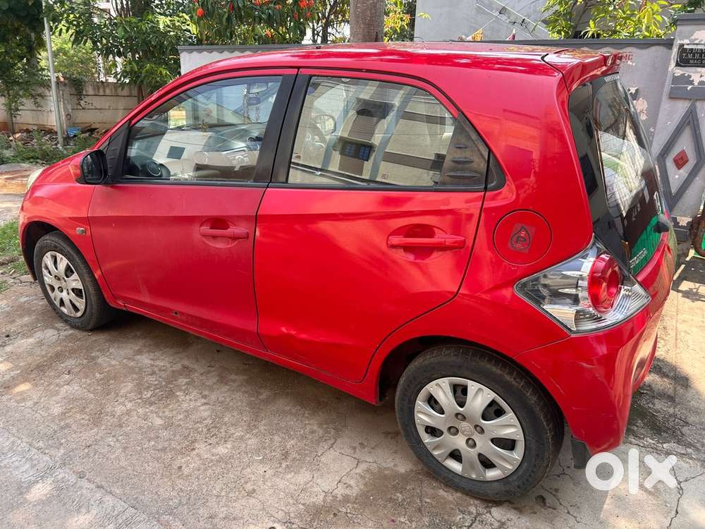 Honda Brio 2013 Petrol Well Maintained
