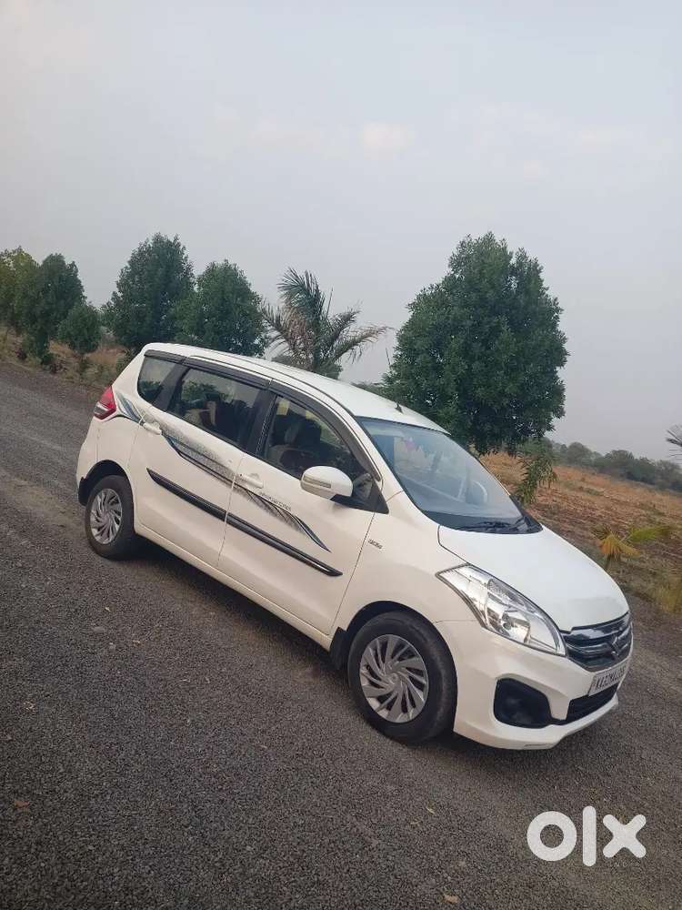 Maruti Suzuki Ertiga 2016 Diesel 75000 Km Driven