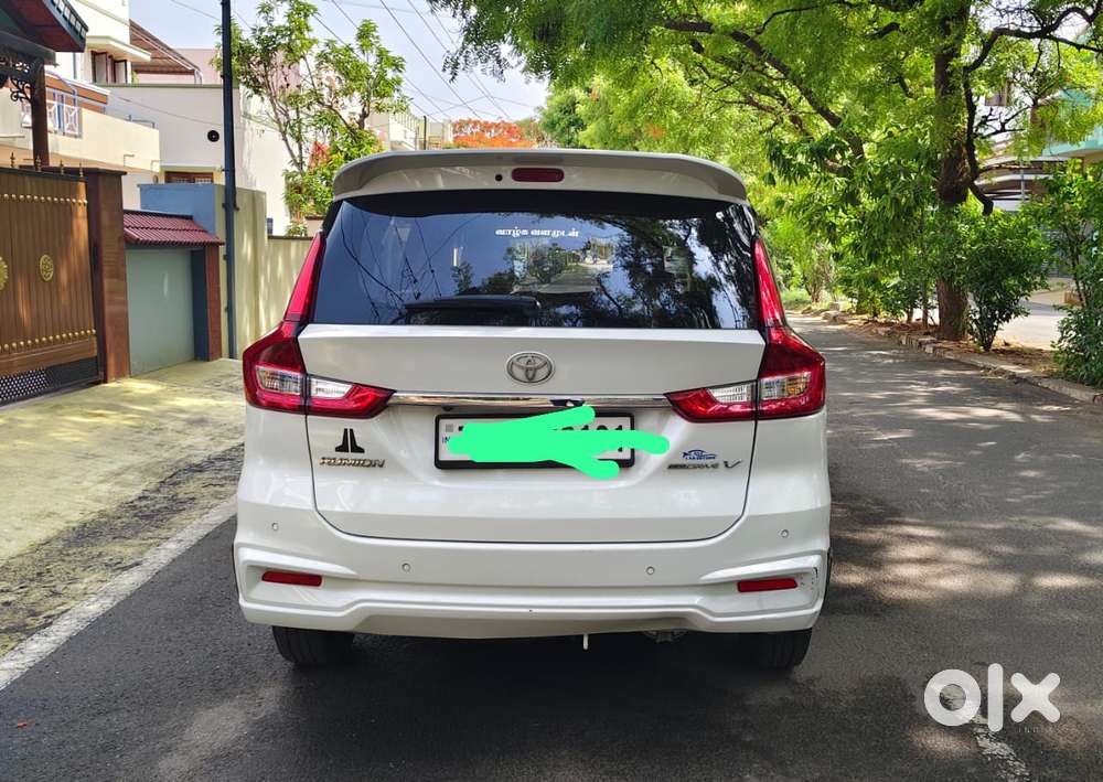 Toyota Rumion V Mt, 2024, Petrol