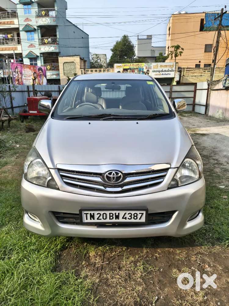 Toyota Innova 1st Owner Diesel
