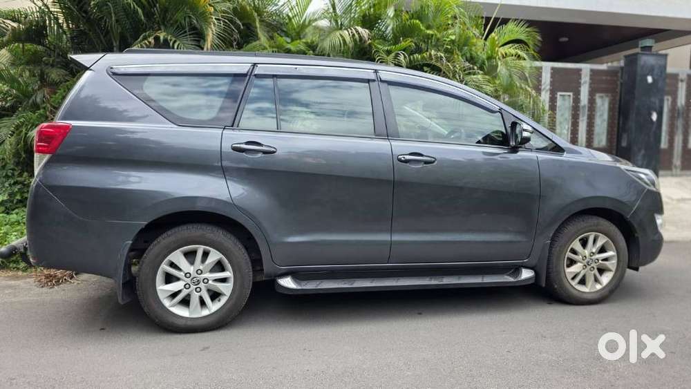 Toyota Innova Crysta 2.8 Gx At, 2016, Diesel