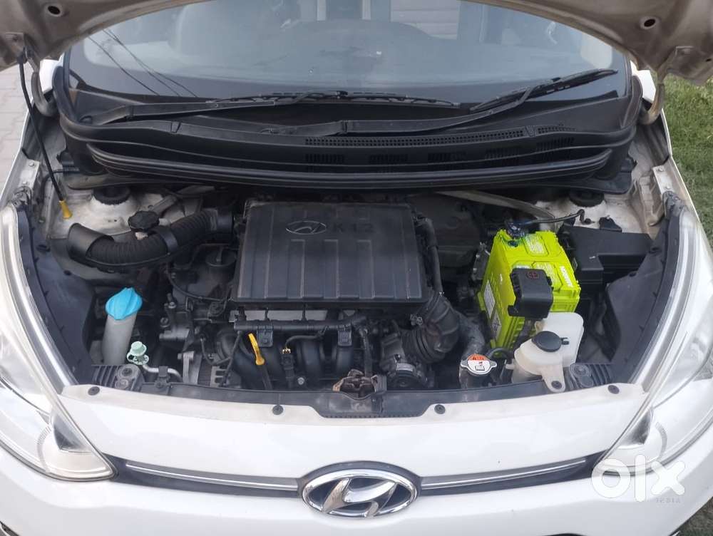 Hyundai Grand I10 2013-2016 Sportz, 2015, Petrol