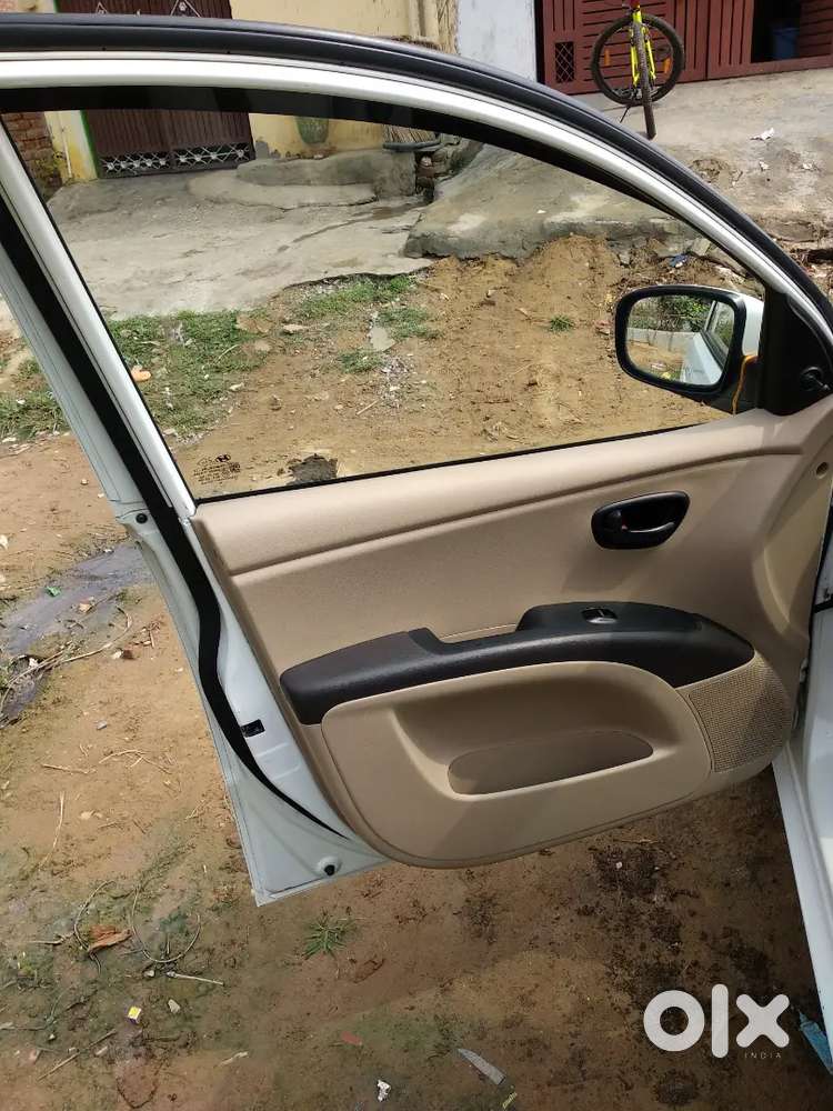 Singal Hand Yuse Car